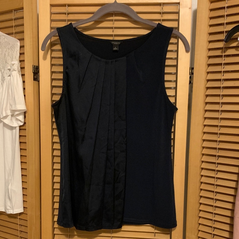 Ann Taylor black top size small